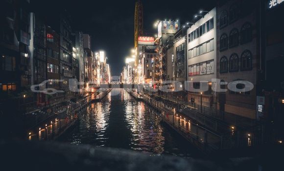 Medium with watermark image