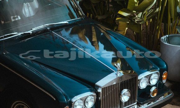 Medium with watermark image