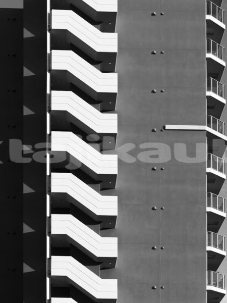 Big with watermark image