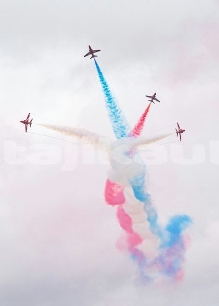 Big with watermark image