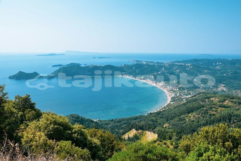 Big with watermark image