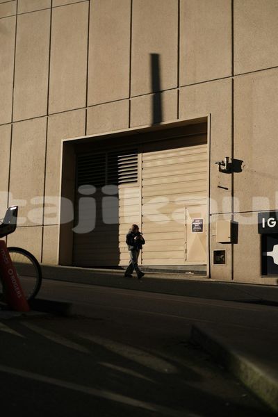 Big with watermark image
