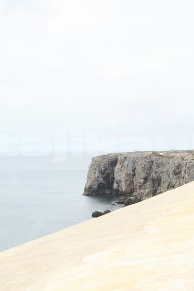 Big with watermark image