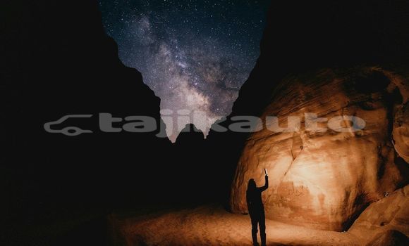 Medium with watermark image