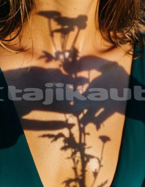Big with watermark image