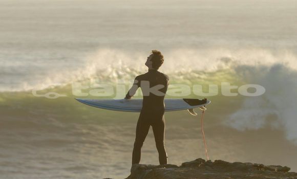 Medium with watermark image
