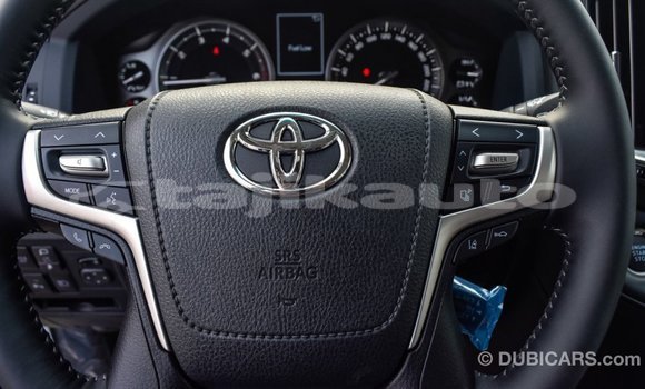Buy Import Toyota Land Cruiser White Car in Import - Dubai in Dushanbe Buy Import Toyota Land Cruiser White Car in Import - Dubai in Dushanbe