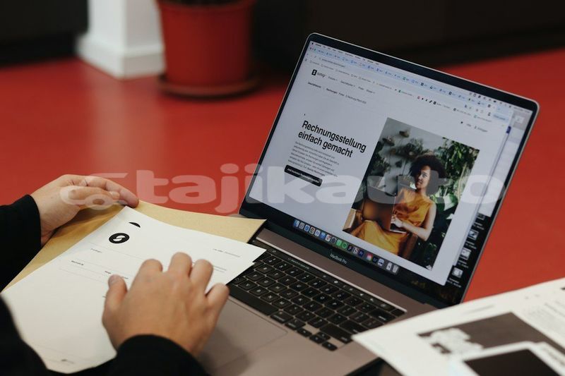 Big with watermark image