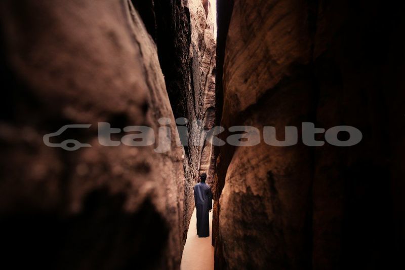 Big with watermark image