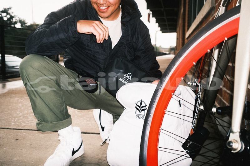 Big with watermark image