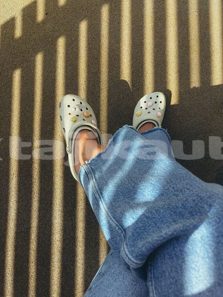 Big with watermark image