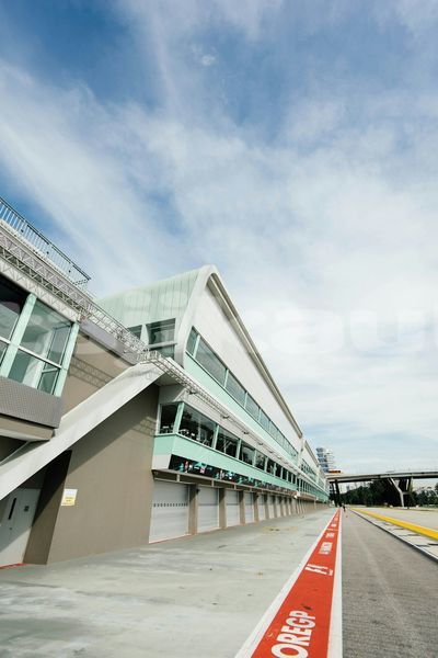 Big with watermark image