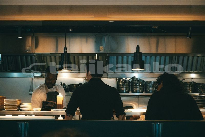 Big with watermark image