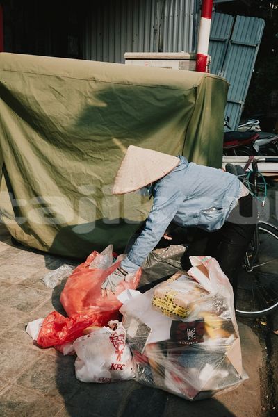 Big with watermark image