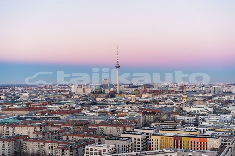 Big with watermark image