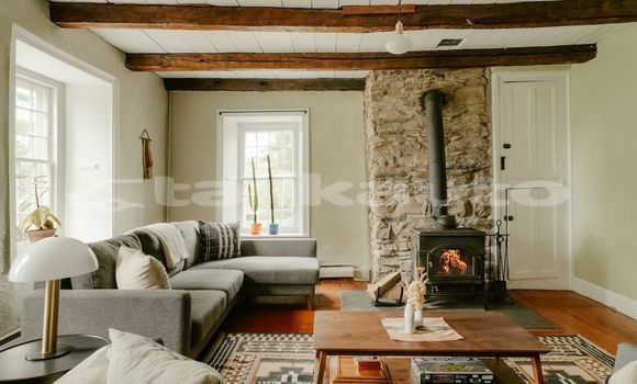 Medium with watermark image