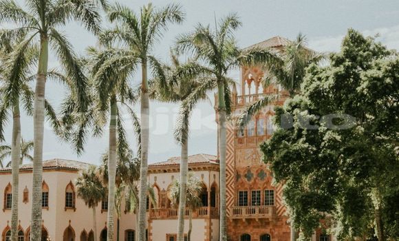 Medium with watermark image