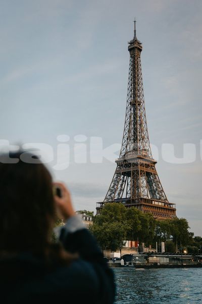 Big with watermark image