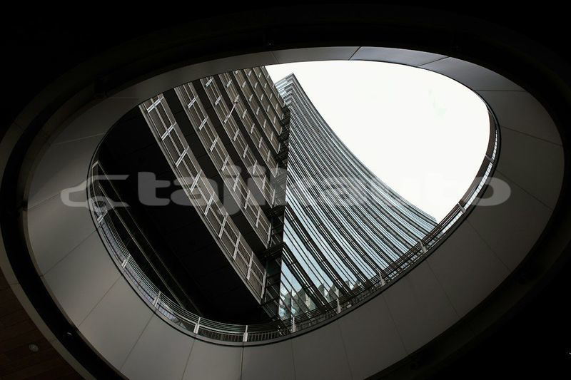 Big with watermark image