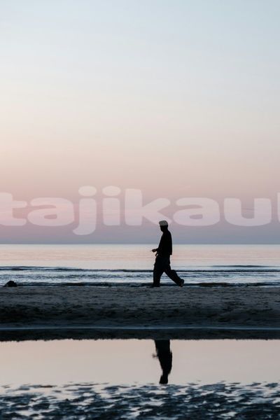 Big with watermark image