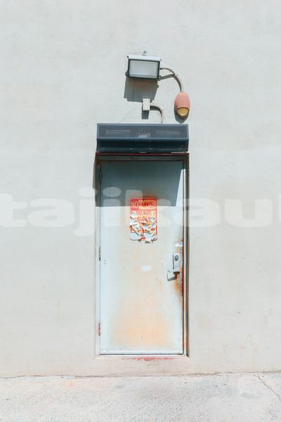 Big with watermark image