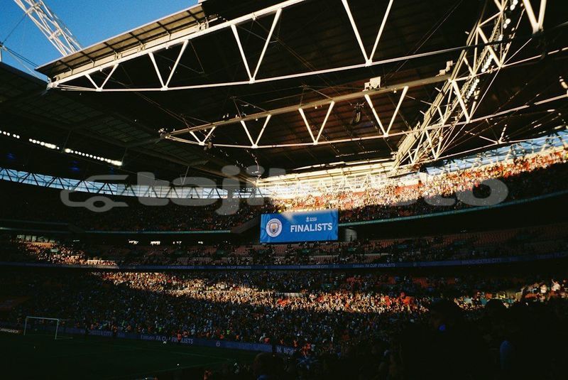 Big with watermark image