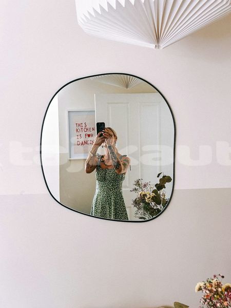 Big with watermark image