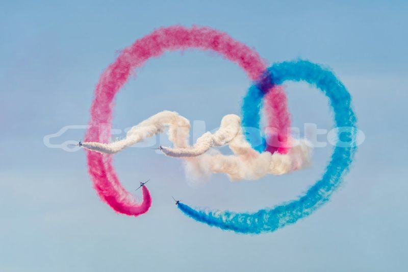 Big with watermark image