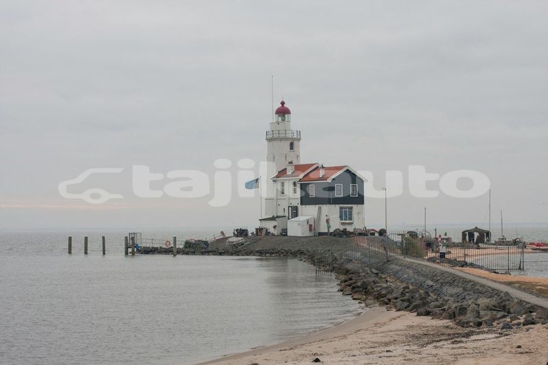 Big with watermark image