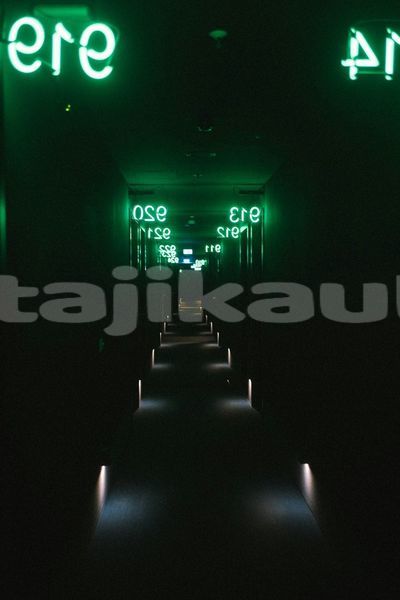 Big with watermark image