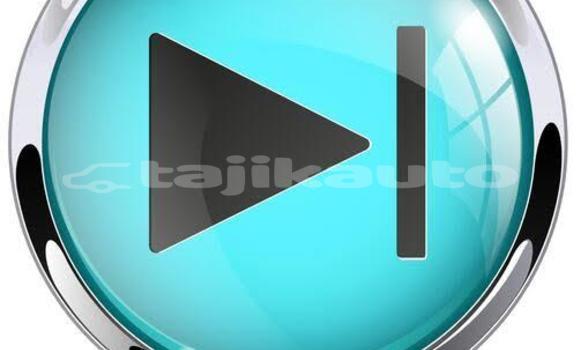 Medium with watermark images 1