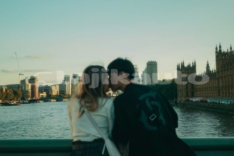 Big with watermark image
