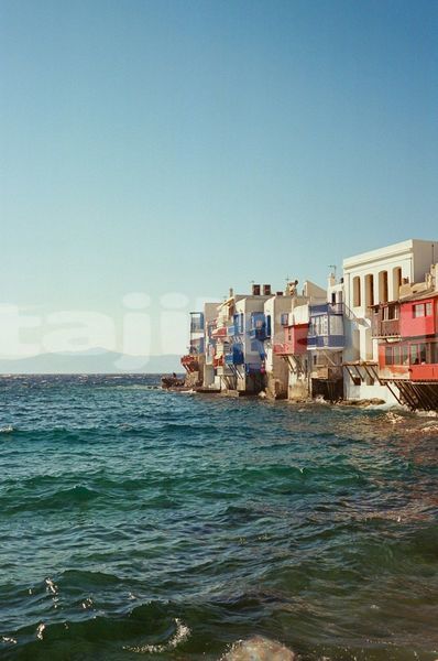 Big with watermark image