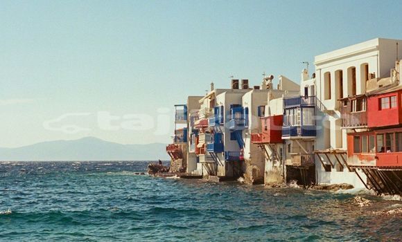 Medium with watermark image