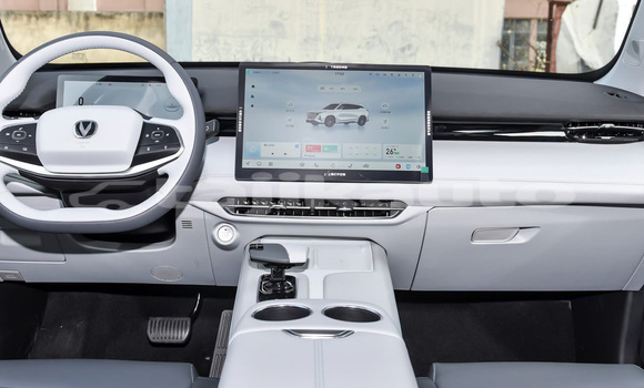 Buy New Changan Raeton Other Car in Tursunzoda in Karotegin Buy New Changan Raeton Other Car in Tursunzoda in Karotegin