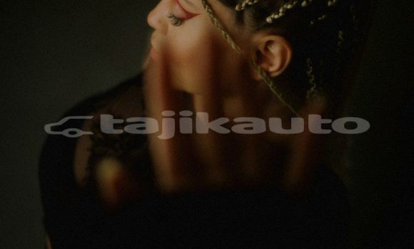 Medium with watermark image