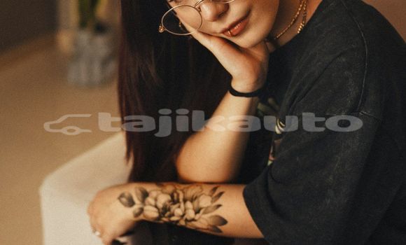 Medium with watermark image