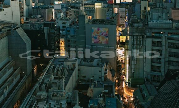 Medium with watermark image