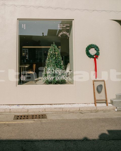 Big with watermark image