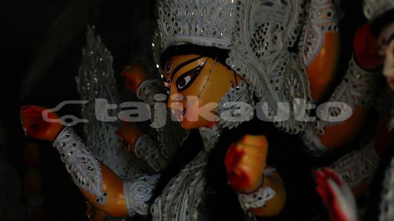 Big with watermark image