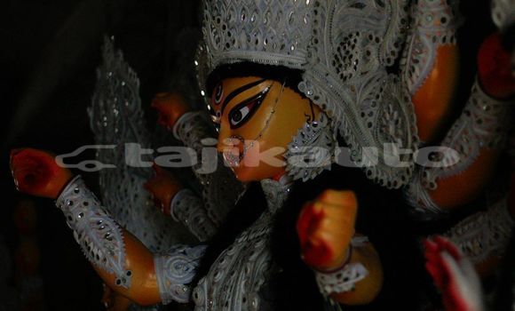 Medium with watermark image