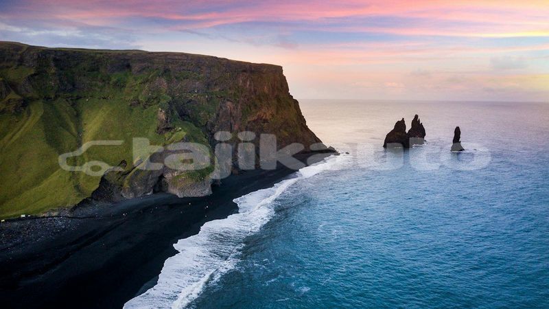Big with watermark image
