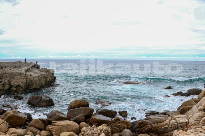 Big with watermark image