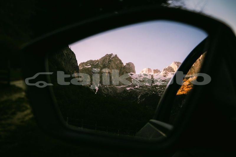 Big with watermark image