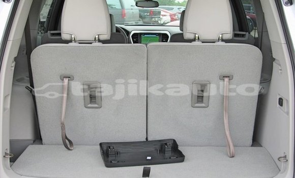 Buy Used GMC Acadia White Car in Adrasmon in Sughd Buy Used GMC Acadia White Car in Adrasmon in Sughd