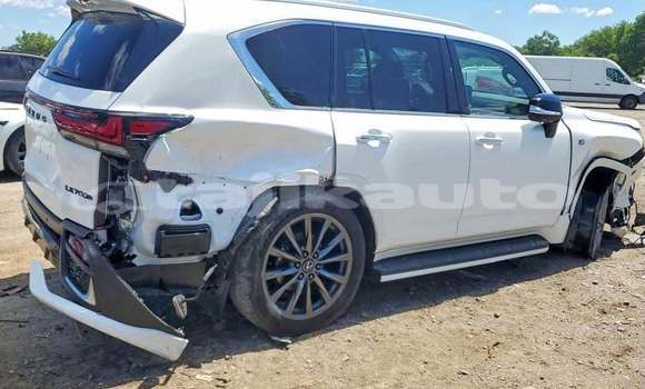 Buy Used Lexus LX White Car in Chkalov in Sughd Buy Used Lexus LX White Car in Chkalov in Sughd