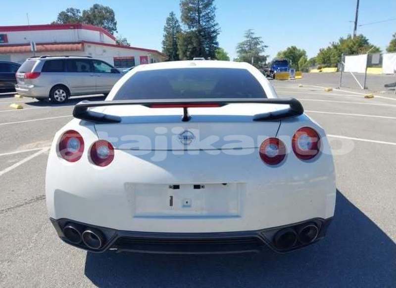 Big with watermark nissan gt r sughd buston 41520