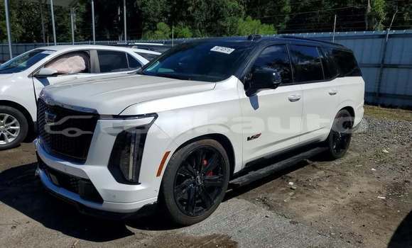 Buy Used Cadillac Escalade White Car in Chkalov in Sughd Buy Used Cadillac Escalade White Car in Chkalov in Sughd