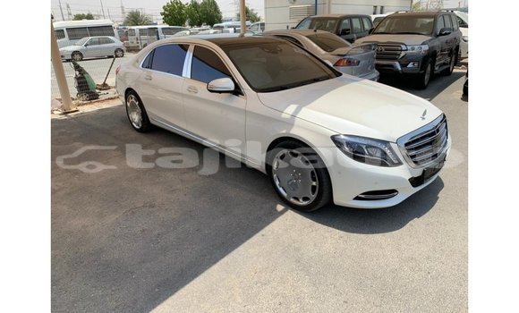Buy Import Mercedes-Benz 190 White Car in Import - Dubai in Dushanbe Buy Import Mercedes-Benz 190 White Car in Import - Dubai in Dushanbe