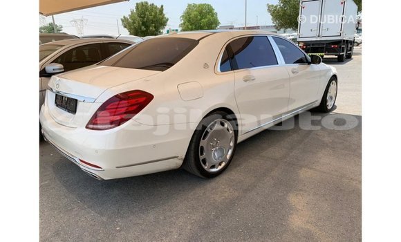 Buy Import Mercedes-Benz 190 White Car in Import - Dubai in Dushanbe Buy Import Mercedes-Benz 190 White Car in Import - Dubai in Dushanbe